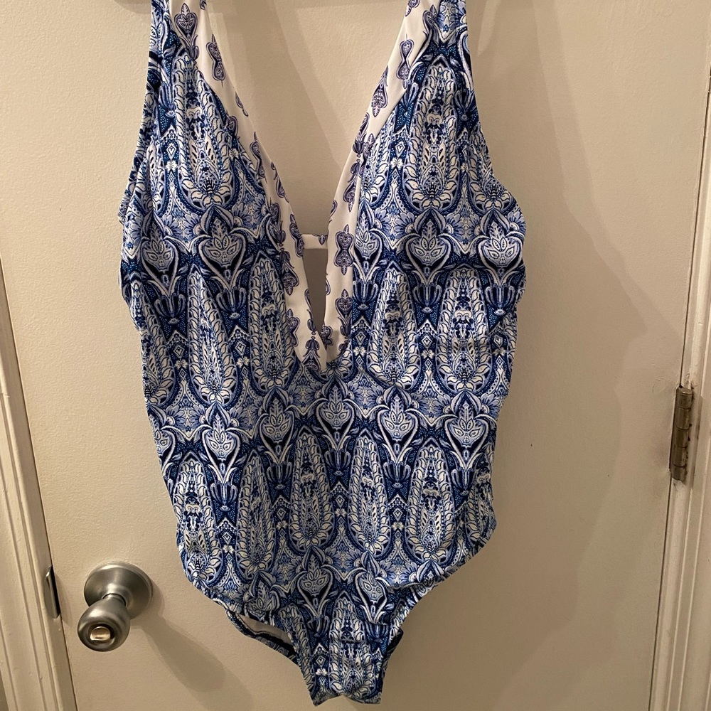 One piece swimsuit